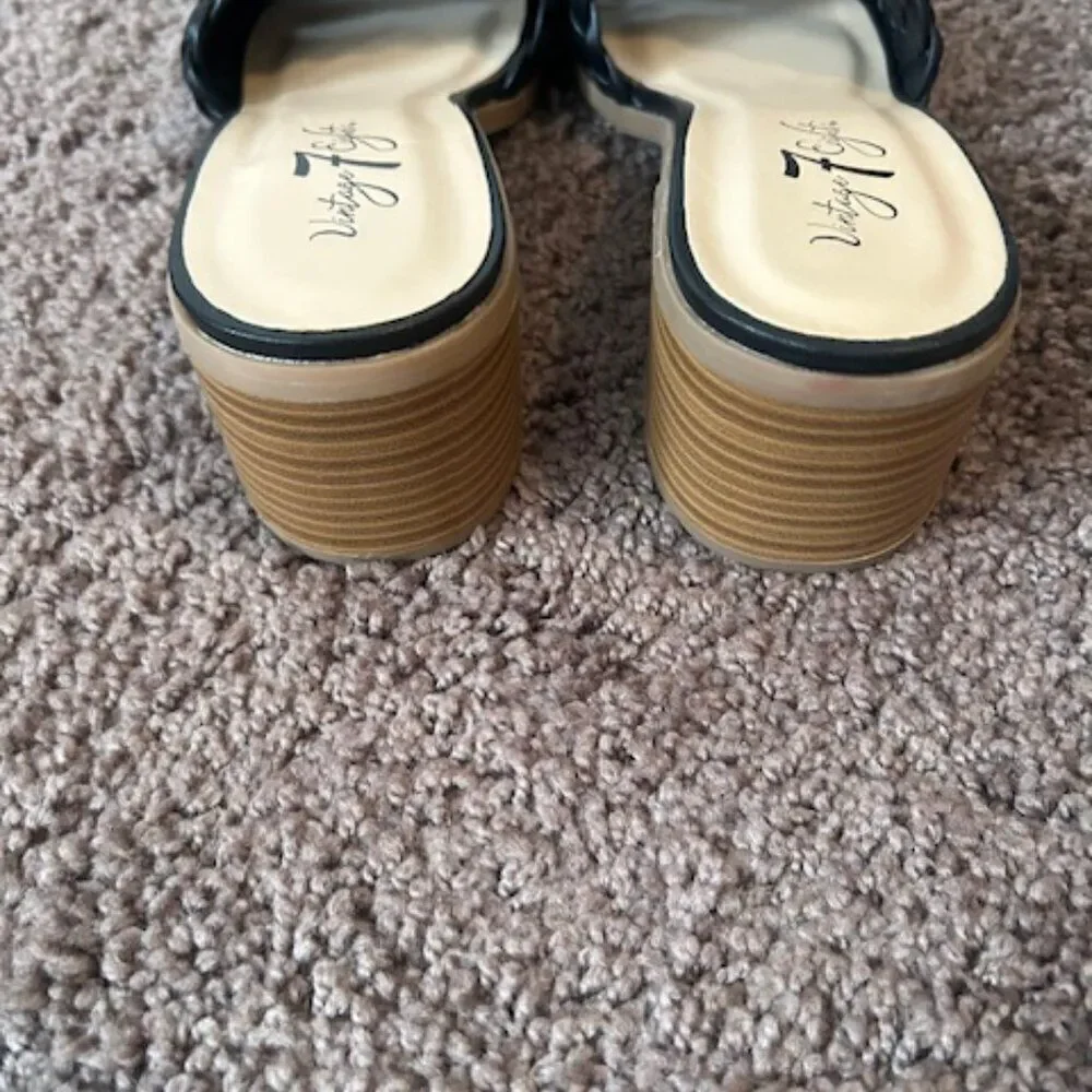 Vintage 7 eight Black open toe heel sandals, size 7M